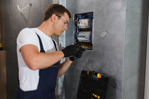 Best Licensed Electrician  in Lone Grove, OK